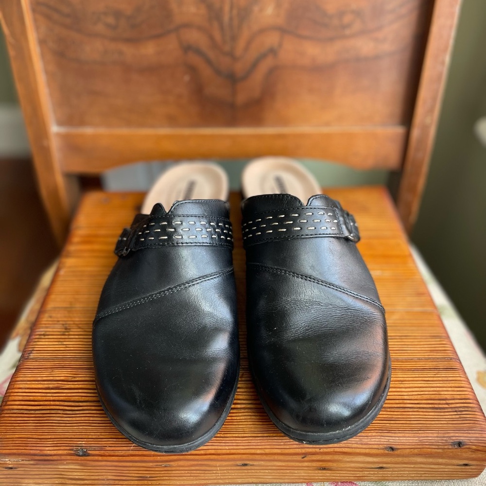 Clarks Leather Mules | Leisa Sadie Comfort Ortholite Slip-On Shoes | sz 8.5 🍂